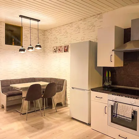 Historisches Haus Am Fusse Der Festung Ehrenbreitstein Am Schoenen Rhein *