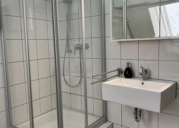 Historisches Haus Am Fusse Der Festung Ehrenbreitstein Am Schoenen Rhein *